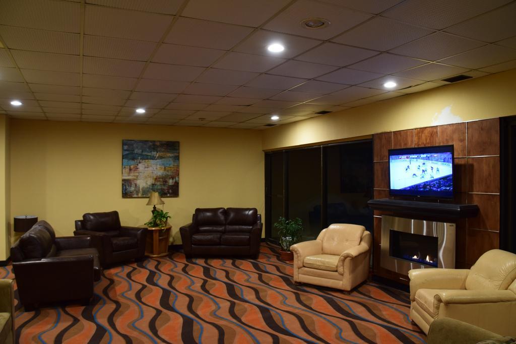 Quality Inn Брейсбридж Екстериор снимка